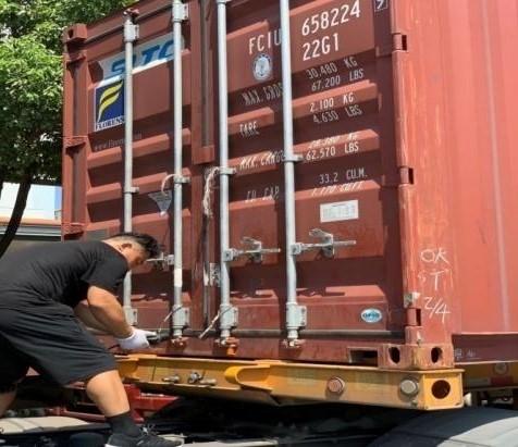 PRY-1100JBK Mesin laminasi seruling karton otomatis 14