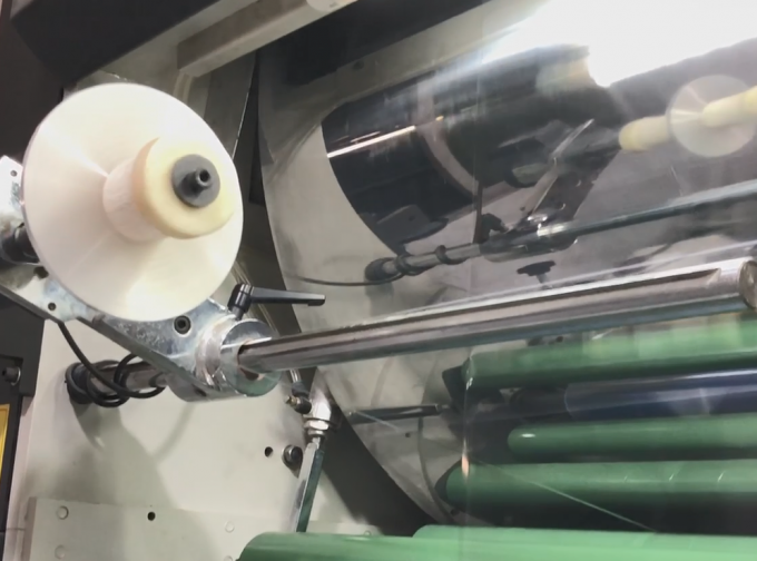 PRY-ER Roll to Roll Mesin laminasi film vertikal otomatis penuh 13