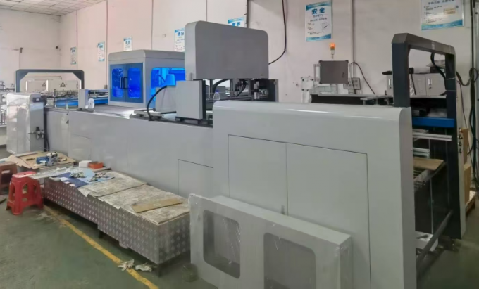 TCPP-1200 Mesin Penambalan Jendela Kotak Hadiah Otomatis Penuh 1